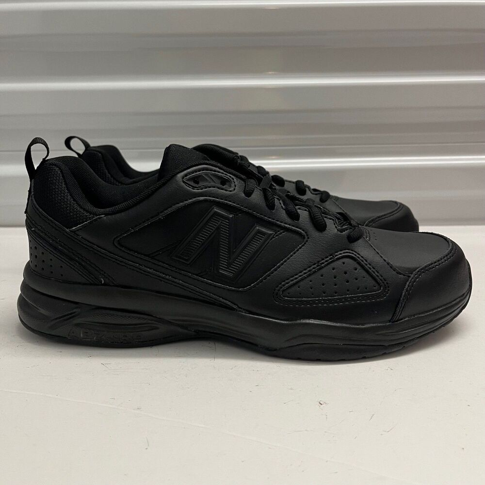 New Balance Mens 623v3 Training Shoes All Black Leather Sneaker MX623 SZ 11D